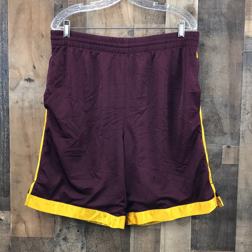 Tek Gear Purple Short Size M